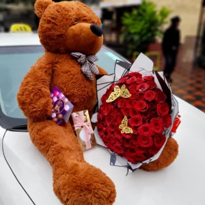 100cm brown teddy bear with red roses and chocolates gift combo in Nairobi